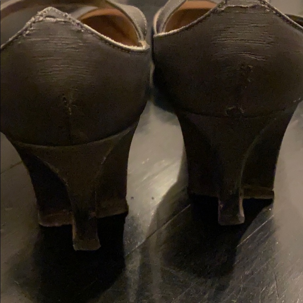 Christian louboutin dark grey heels - Picture 4 of 6
